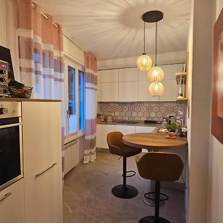 Casa Al Borgo Лимоне-суль-Гарда